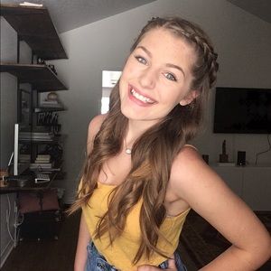 Meet your Posher, Sarah